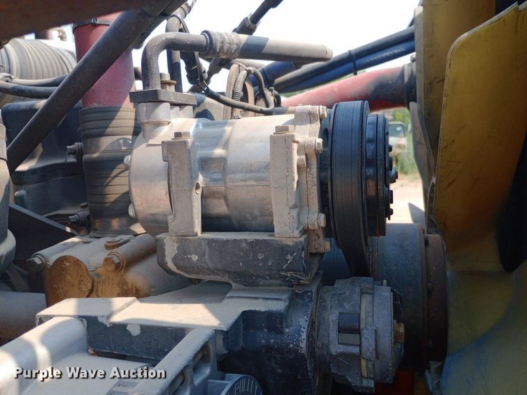 image for item NY9349 2006 Peterbilt 379 semi truck