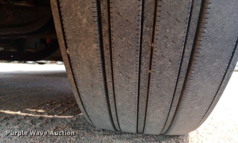 image for item NY9349 2006 Peterbilt 379 semi truck