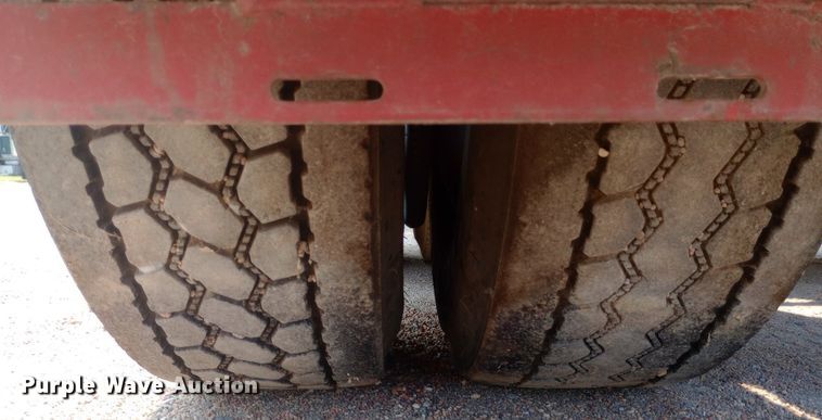 image for item NY9349 2006 Peterbilt 379 semi truck