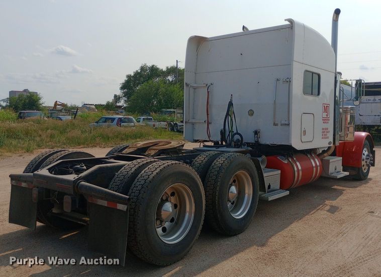 image for item NY9350 2002 Peterbilt 379 semi truck