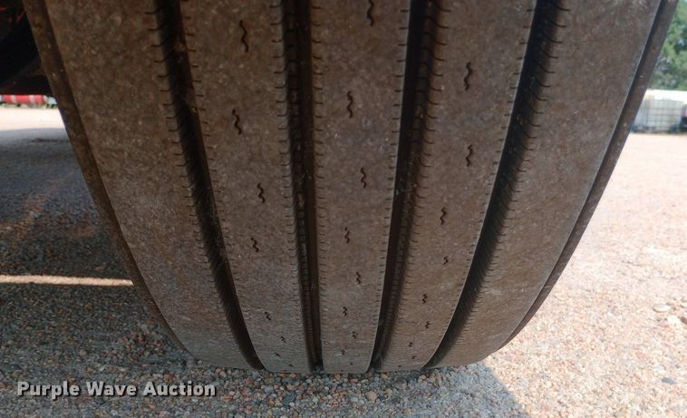 image for item NY9350 2002 Peterbilt 379 semi truck