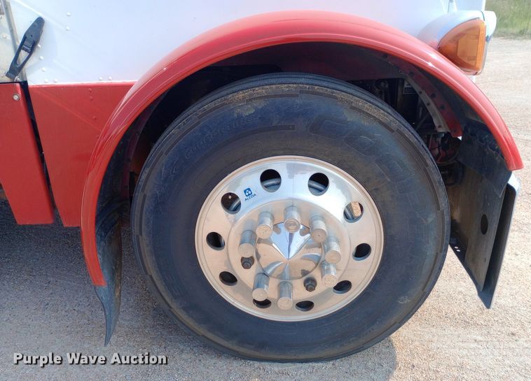 image for item NY9350 2002 Peterbilt 379 semi truck