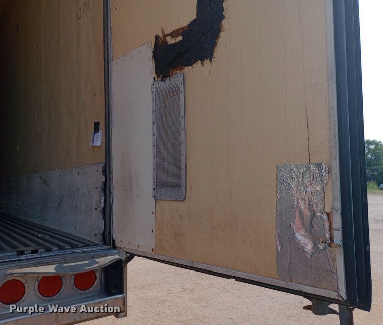 image for item NY9351 2006 Great Dane refrigerated van trailer