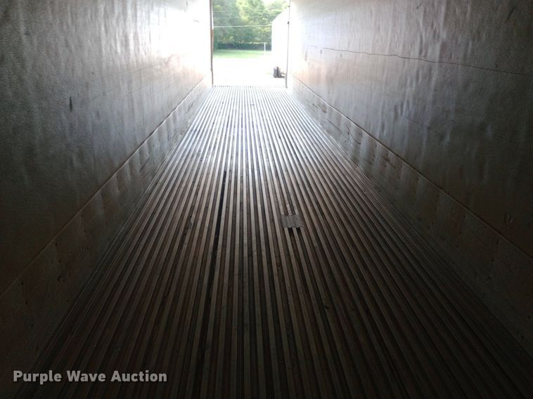 image for item NY9351 2006 Great Dane refrigerated van trailer