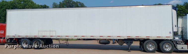 image for item NY9352 2009 Utility 3000R refrigerated van trailer