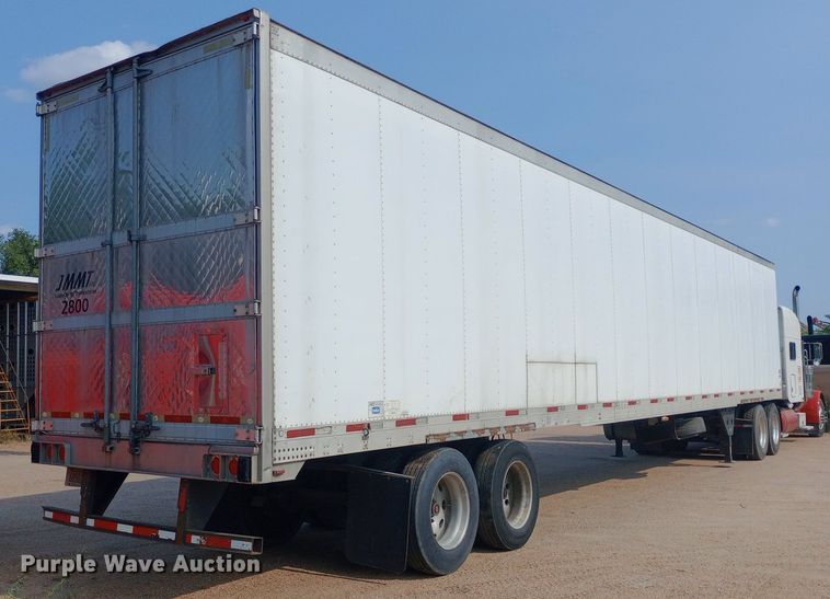 image for item NY9352 2009 Utility 3000R refrigerated van trailer