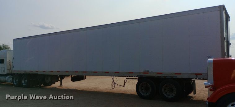 image for item NY9352 2009 Utility 3000R refrigerated van trailer