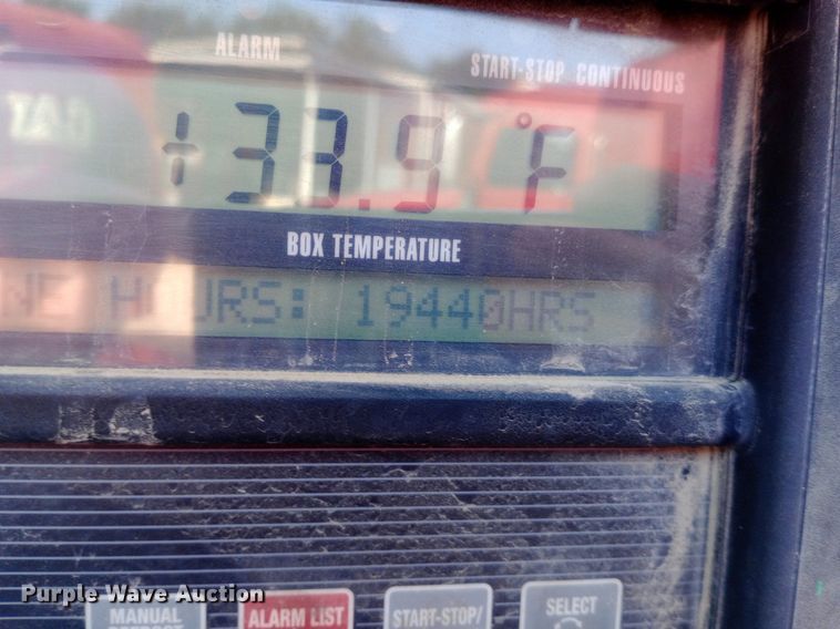 image for item NY9352 2009 Utility 3000R refrigerated van trailer