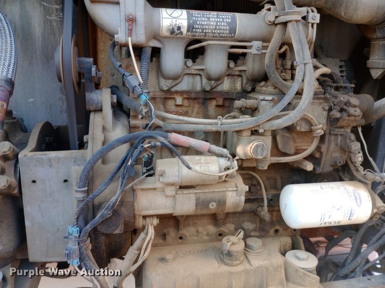 image for item NY9352 2009 Utility 3000R refrigerated van trailer