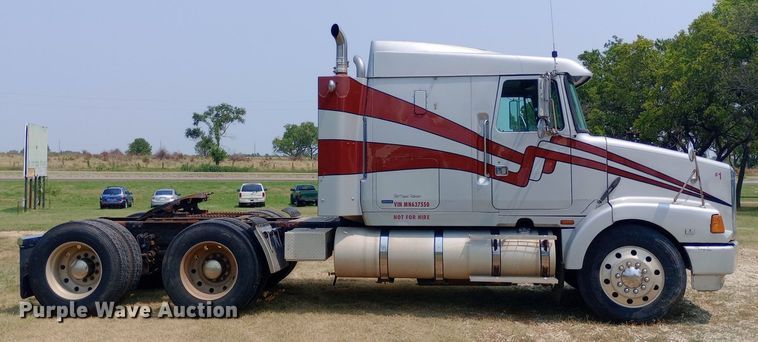 image for item NY9375 1991 Volvo White GMC semi truck