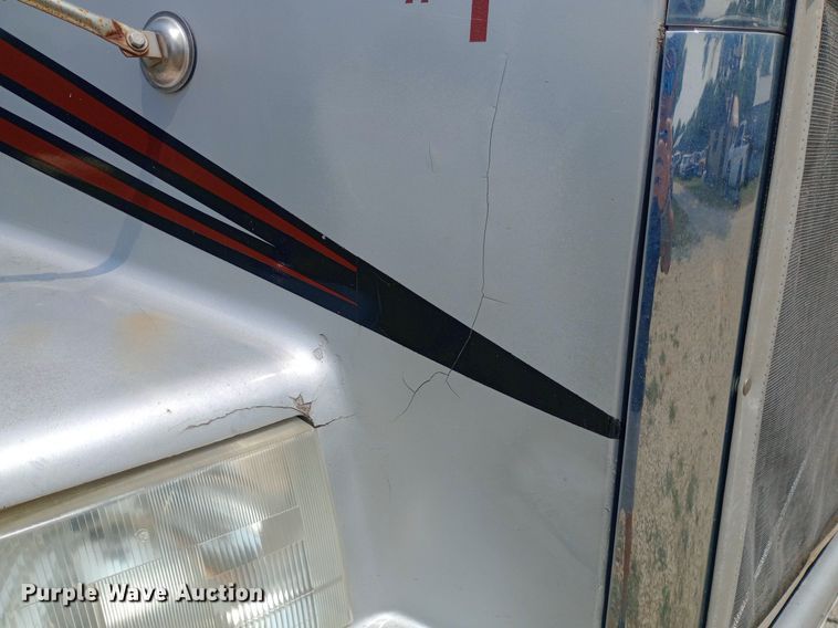 image for item NY9375 1991 Volvo White GMC semi truck