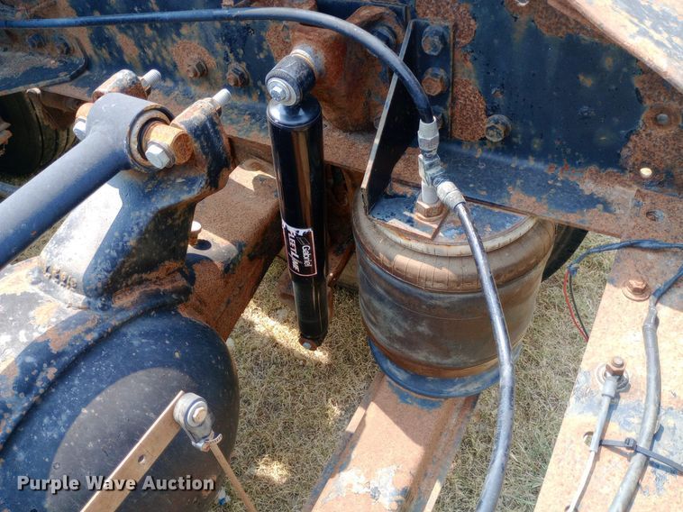 image for item NY9375 1991 Volvo White GMC semi truck