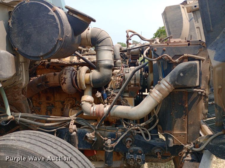 image for item NY9375 1991 Volvo White GMC semi truck