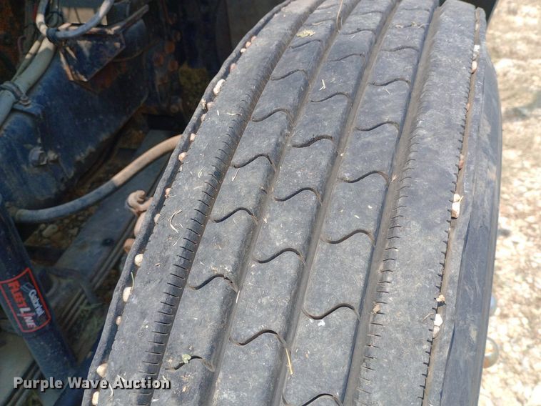 image for item NY9375 1991 Volvo White GMC semi truck