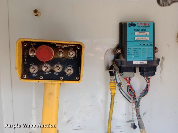 image for item NY9401 2006 Ford F750 Super Duty XLT utility / service truck