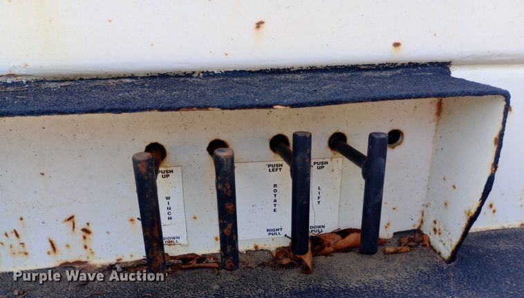 image for item NY9401 2006 Ford F750 Super Duty XLT utility / service truck