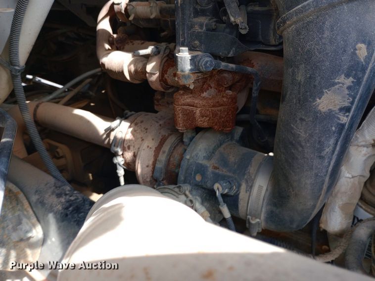 image for item NY9401 2006 Ford F750 Super Duty XLT utility / service truck