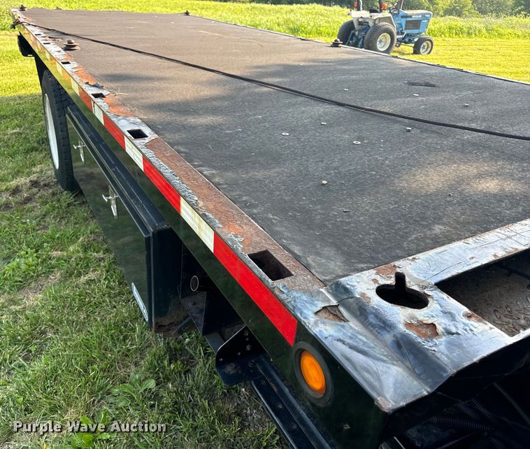 image for item OF9791 2009 International  DuraStar 4300  rollback truck