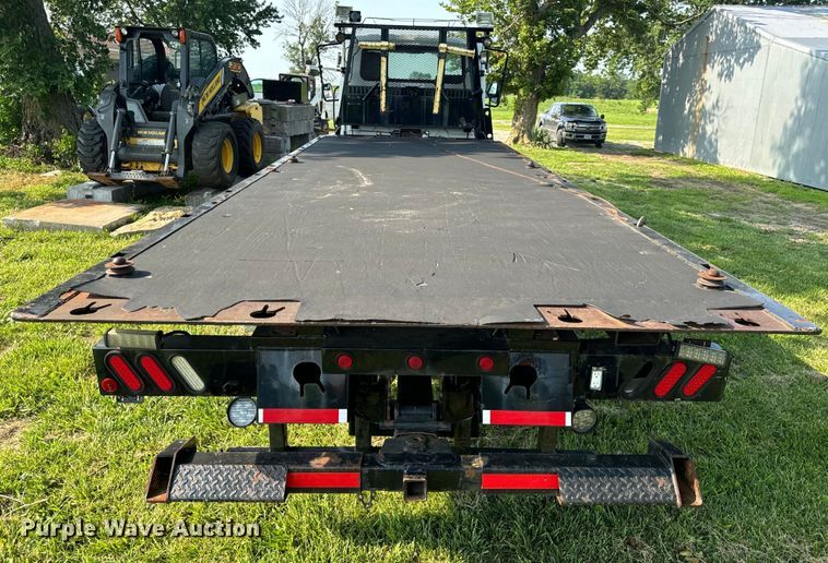 image for item OF9791 2009 International  DuraStar 4300  rollback truck