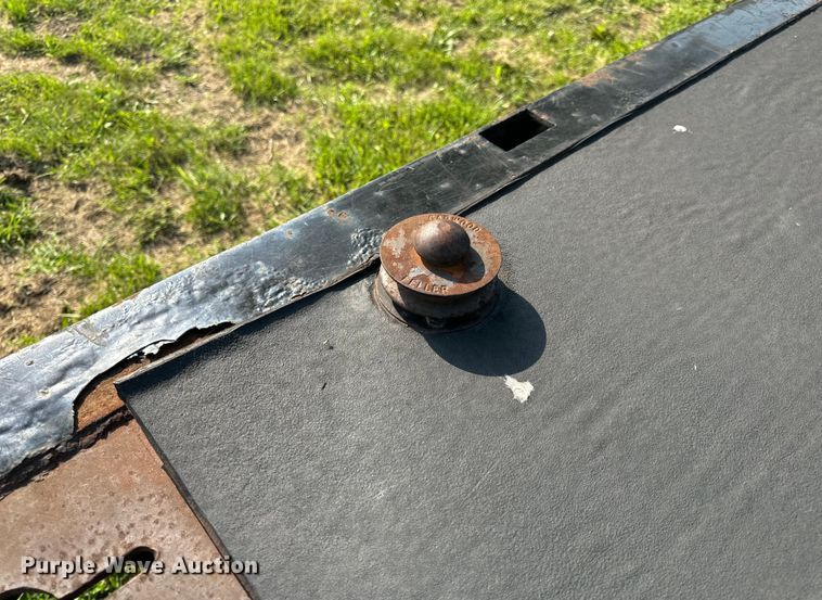 image for item OF9791 2009 International  DuraStar 4300  rollback truck