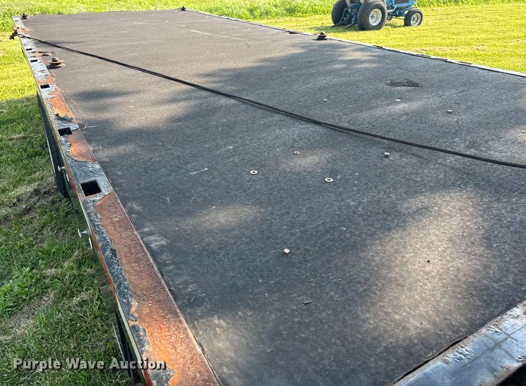 image for item OF9791 2009 International  DuraStar 4300  rollback truck