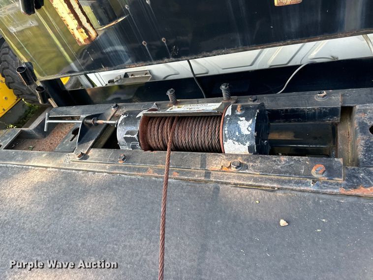 image for item OF9791 2009 International  DuraStar 4300  rollback truck