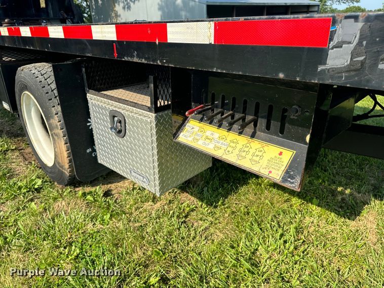 image for item OF9791 2009 International  DuraStar 4300  rollback truck