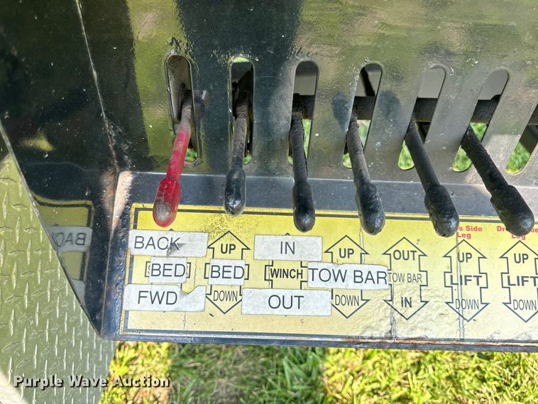 image for item OF9791 2009 International  DuraStar 4300  rollback truck