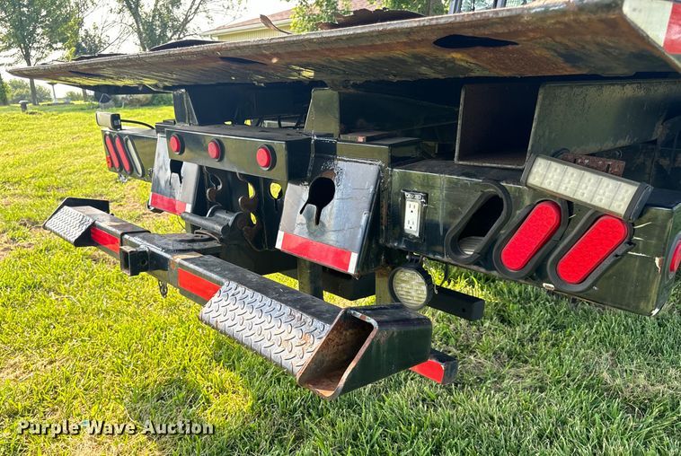 image for item OF9791 2009 International  DuraStar 4300  rollback truck