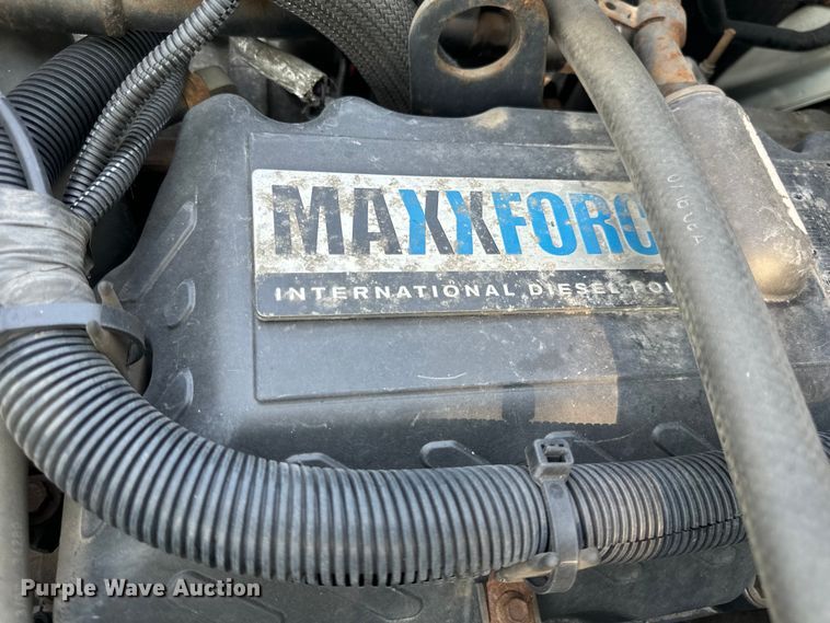 image for item OF9791 2009 International  DuraStar 4300  rollback truck