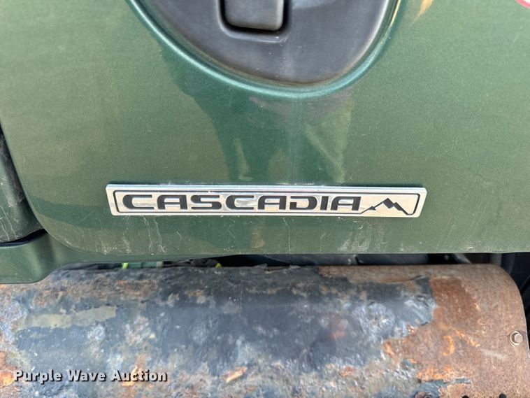 image for item OF9898 2012 Freightliner  Cascadia semi truck