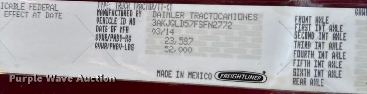 image for item OF9899 2015 Freightliner  Cascadia Evolution semi truck