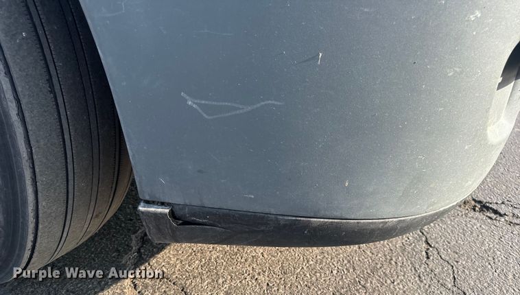 image for item OF9900 2014 Freightliner  Cascadia semi truck