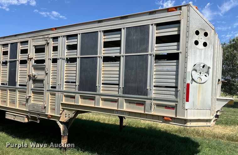image for item OM9501 1997 Barrett livestock trailer