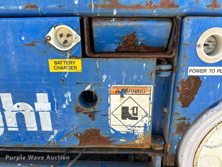 image for item DG4478 2000 UpRight MX19 scissor lift