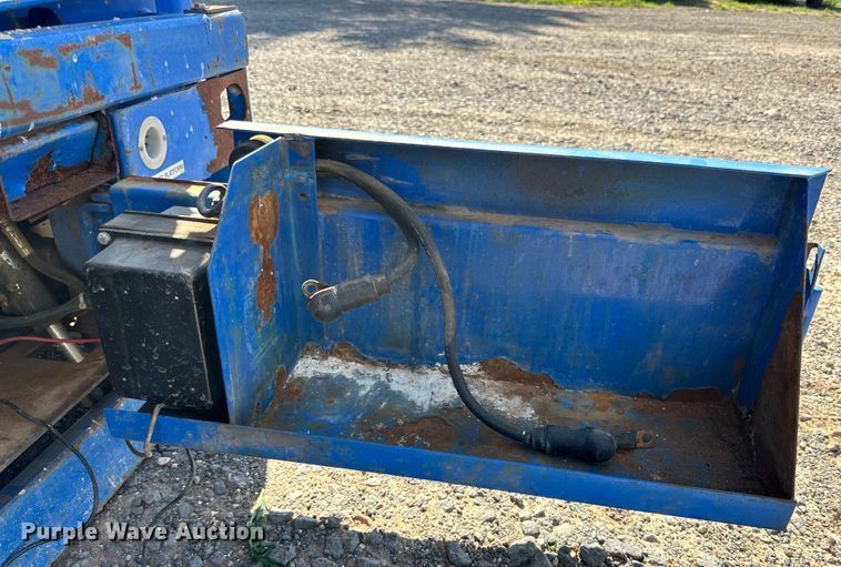 image for item DG4478 2000 UpRight MX19 scissor lift