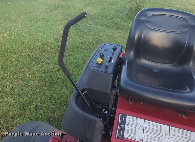 image for item DL1038 Ferris IS600Z ZTR lawn mower