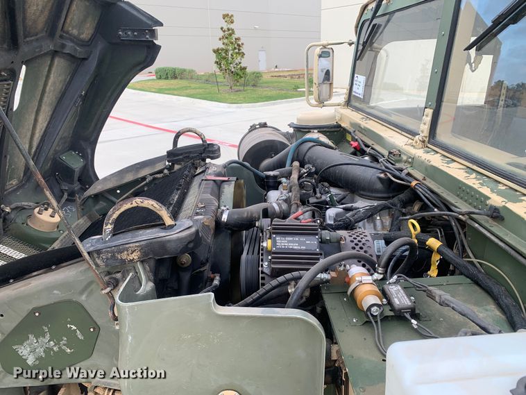 image for item DM7957 2006 AM General M1097R1 HMMWV SUV