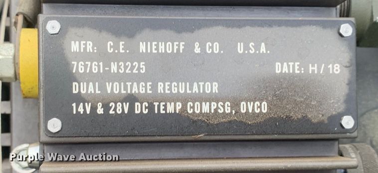 image for item DM7957 2006 AM General M1097R1 HMMWV SUV