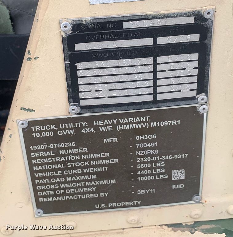 image for item DM7957 2006 AM General M1097R1 HMMWV SUV