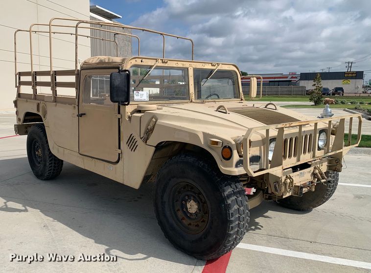 image for item DM7961 2007 AM General M1097R1 HMMWV SUV