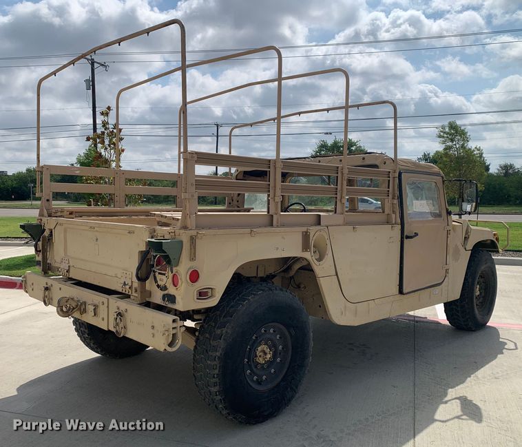 image for item DM7961 2007 AM General M1097R1 HMMWV SUV