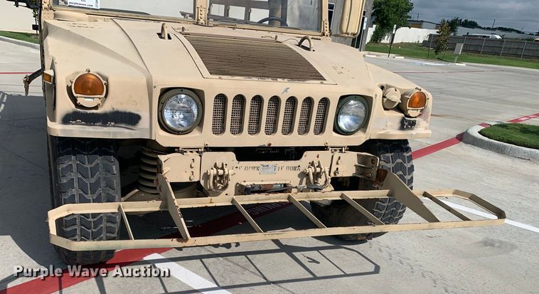 image for item DM7961 2007 AM General M1097R1 HMMWV SUV