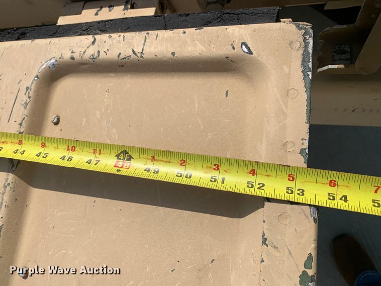 image for item DM7961 2007 AM General M1097R1 HMMWV SUV