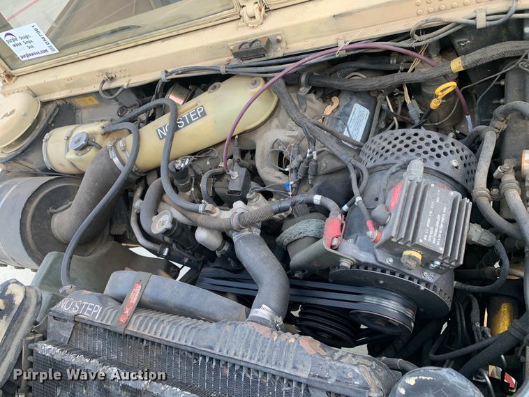 image for item DM7961 2007 AM General M1097R1 HMMWV SUV