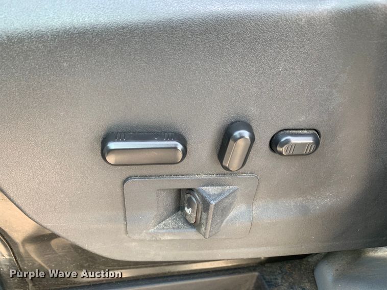 image for item DM7966 2017 Ford Transit 350 Wagon handicap accessible van