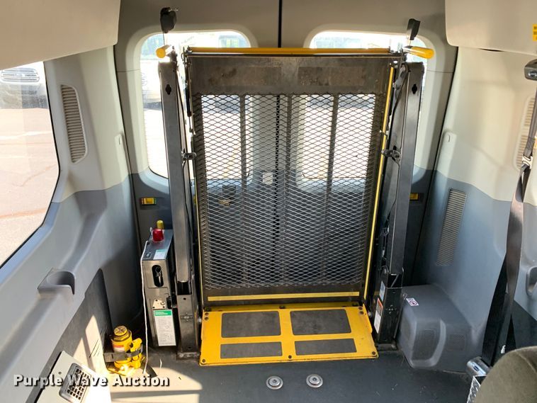 image for item DM7966 2017 Ford Transit 350 Wagon handicap accessible van