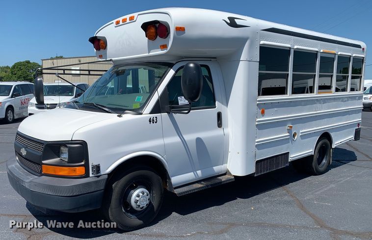 image for item DM7973 2007 Chevrolet Blue Bird E3500 school bus