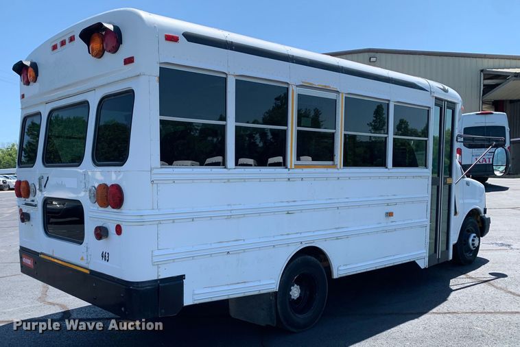 image for item DM7973 2007 Chevrolet Blue Bird E3500 school bus