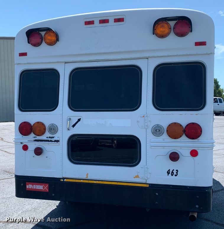 image for item DM7973 2007 Chevrolet Blue Bird E3500 school bus